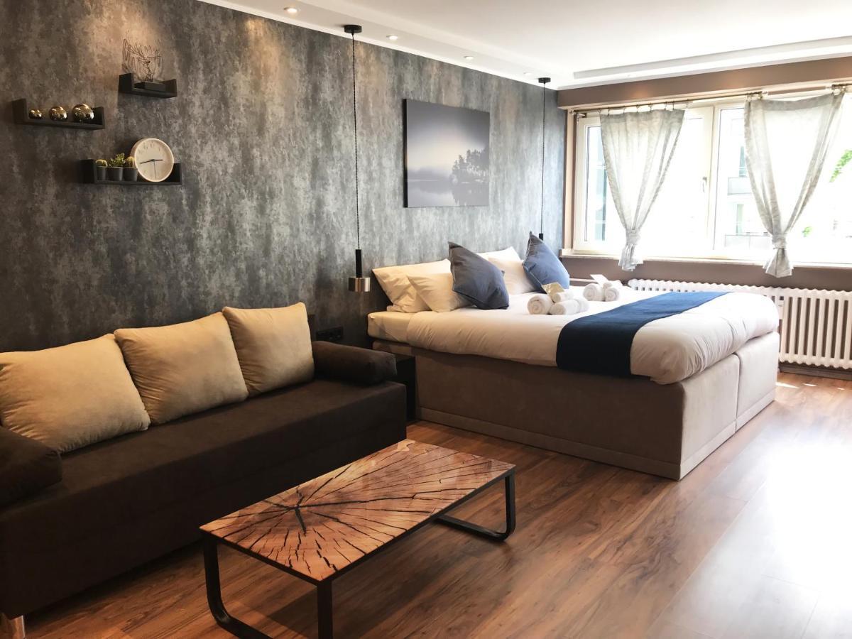 Mike'S Four Apartment Дюселдорф Екстериор снимка